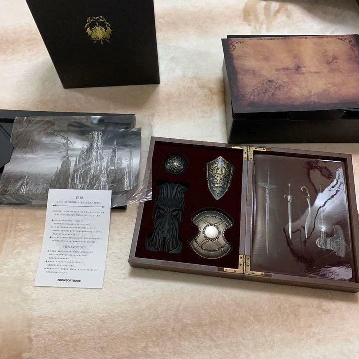 PS3 Dark Souls II 2 Collectors Edition w/ Maps Soundtrack Japan Import - Image 4 of 4