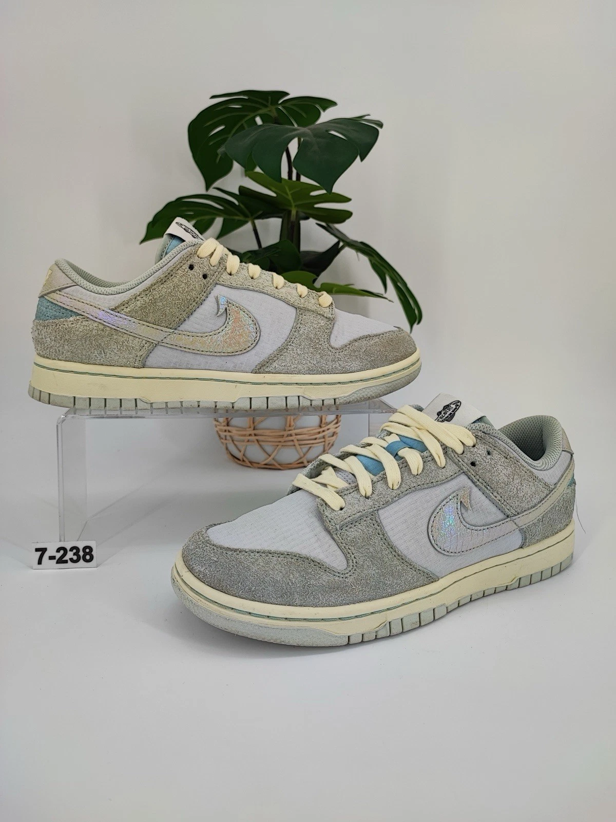 Nike Dunk Low SE "Gone Fishing" Men's Size 7US Ripstop White Sneaker DV7210-001