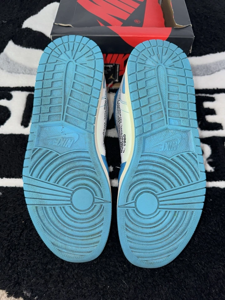 Jordan 1 Retro OG x Off-White Alto UNC (Talla 10) Foto 4 de 4