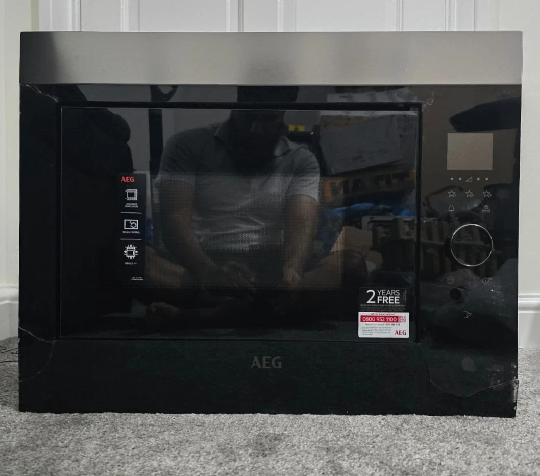 AEG MBE2658SEM 26L Built-in Digital Microwave 900W - SEE DESCRIPTION
Opens in a new window or tab