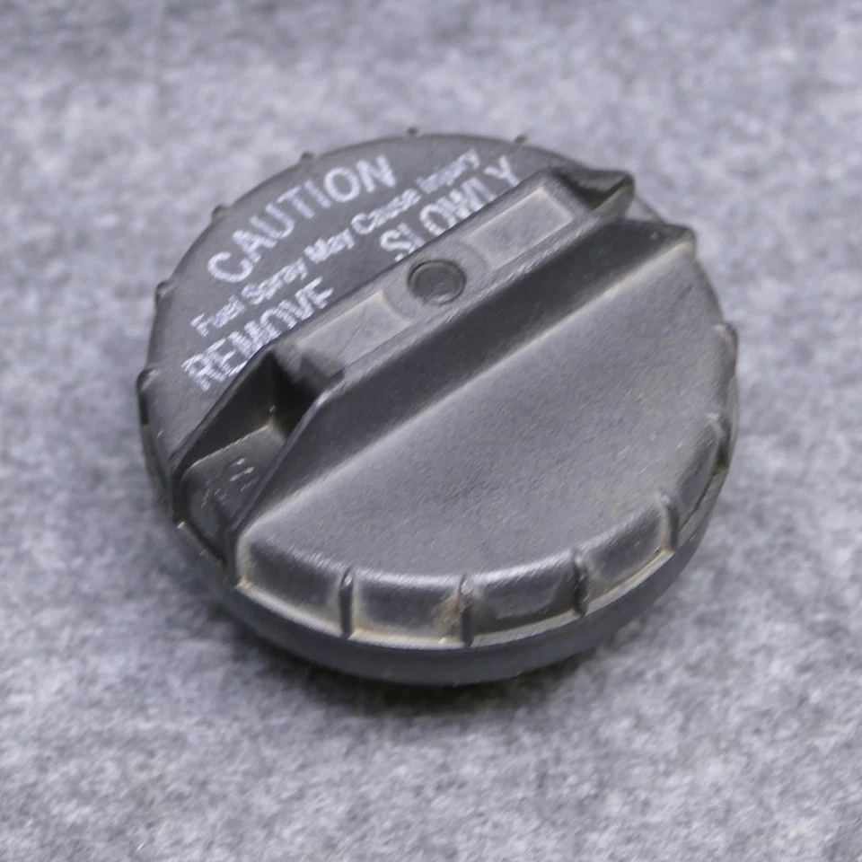 1995-1999 Buick Riviera Gas Fuel Filler Cap Lid OEM P391 - Image 2 of 4