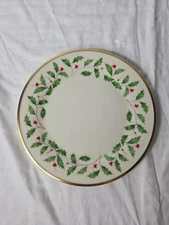 Lenox Dimension Holiday Holly Berry Dinner Plate Gold Trim 10 3/4" USA
