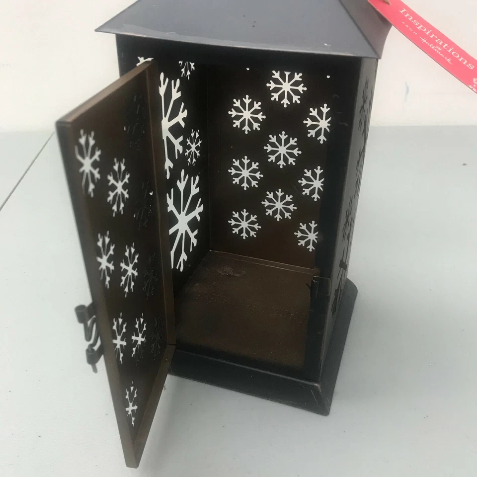 Candelabro linterna colgante copo de nieve negro Hallmark Inspirations con etiquetas Foto 2 de 4