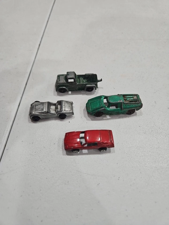 Coche Pontiac Firebird Tootsie Toy rojo y otros 3 🇺🇸 ENVIADO MIRA FOTOS Foto 3 de 4