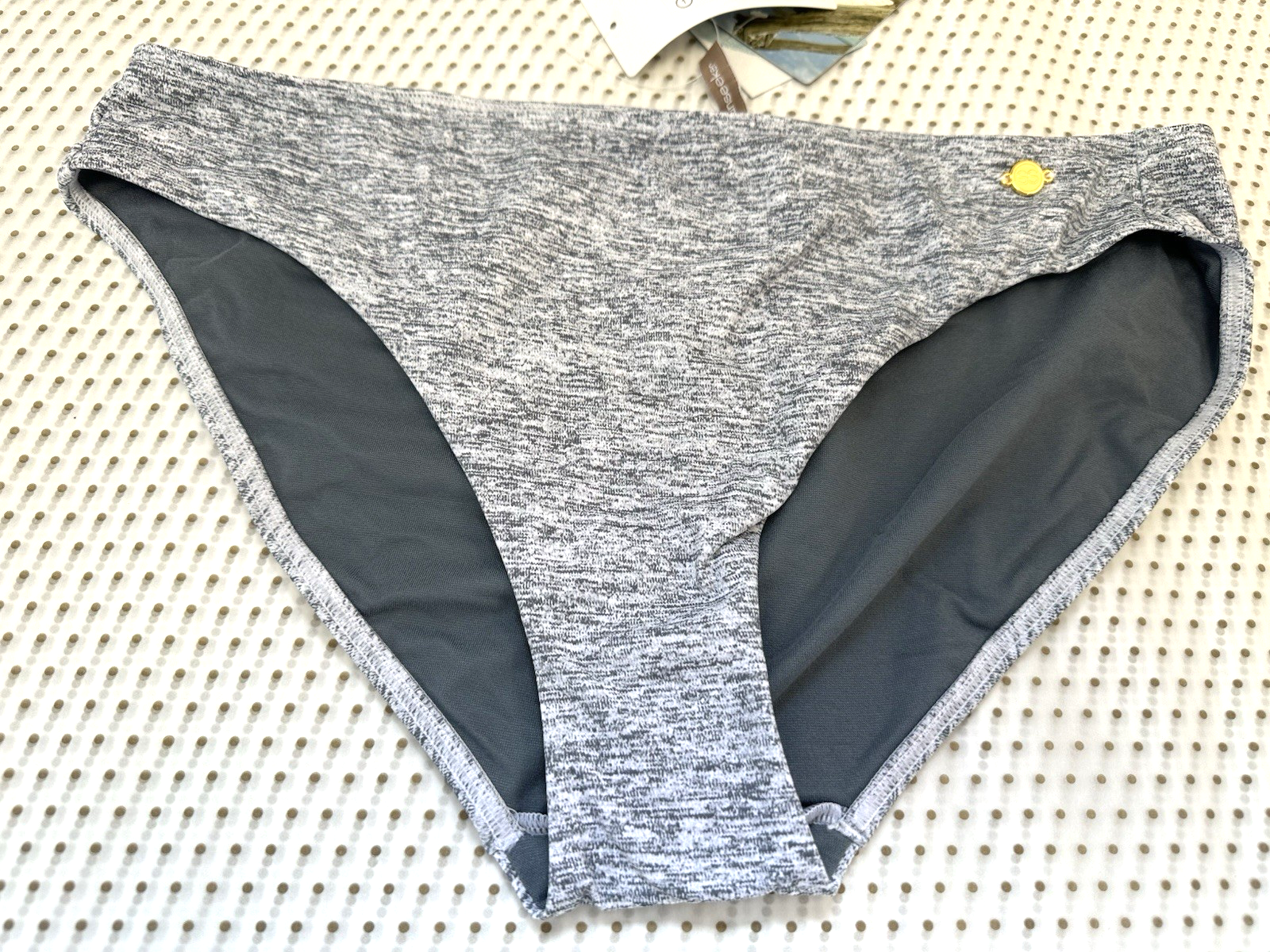 New! Sunseeker UK18 Eu46 US14 grey/white Storm lined bikini bottoms