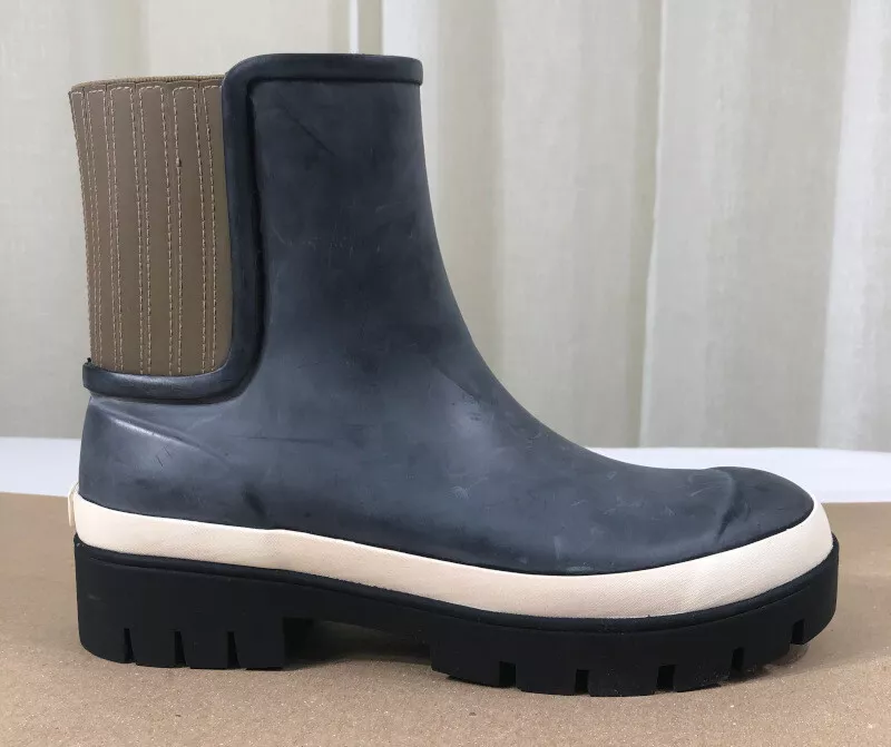 Tory burch best sale black rain boots
