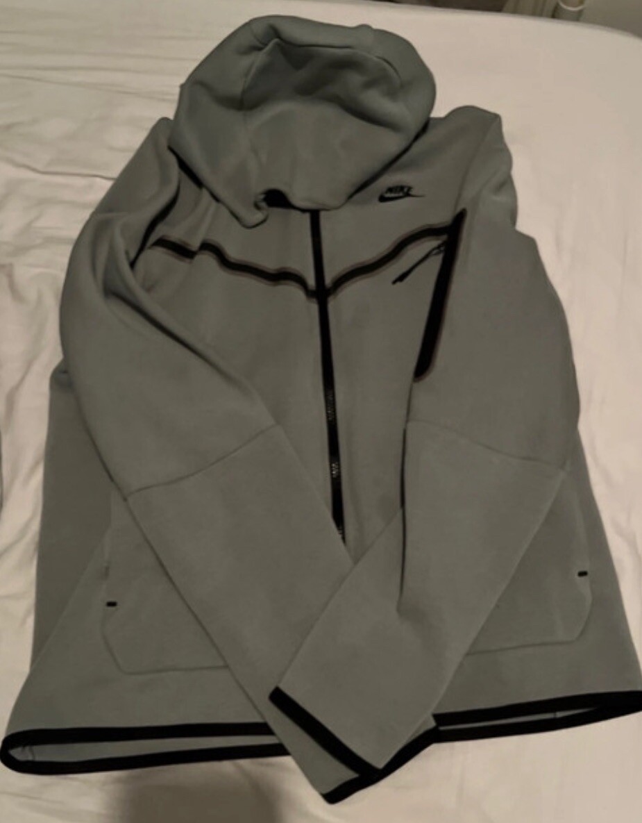 NIKE SPORTSWEAR TECH FLEECE THERMAL MENS HOODIE MICA GREEN CU4489330 H