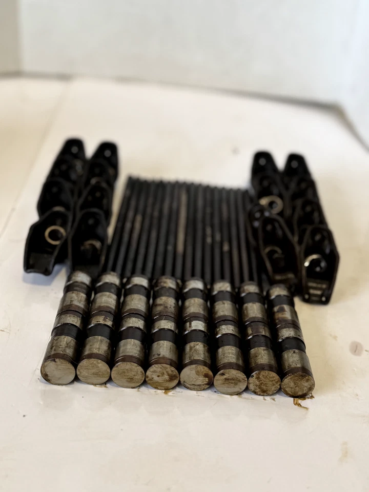 1991 GMC C1500 305 ENGINE LIFTERS / ROCKERS / PUSHRODS USED FOR PARTS OEM - Image 4 of 4