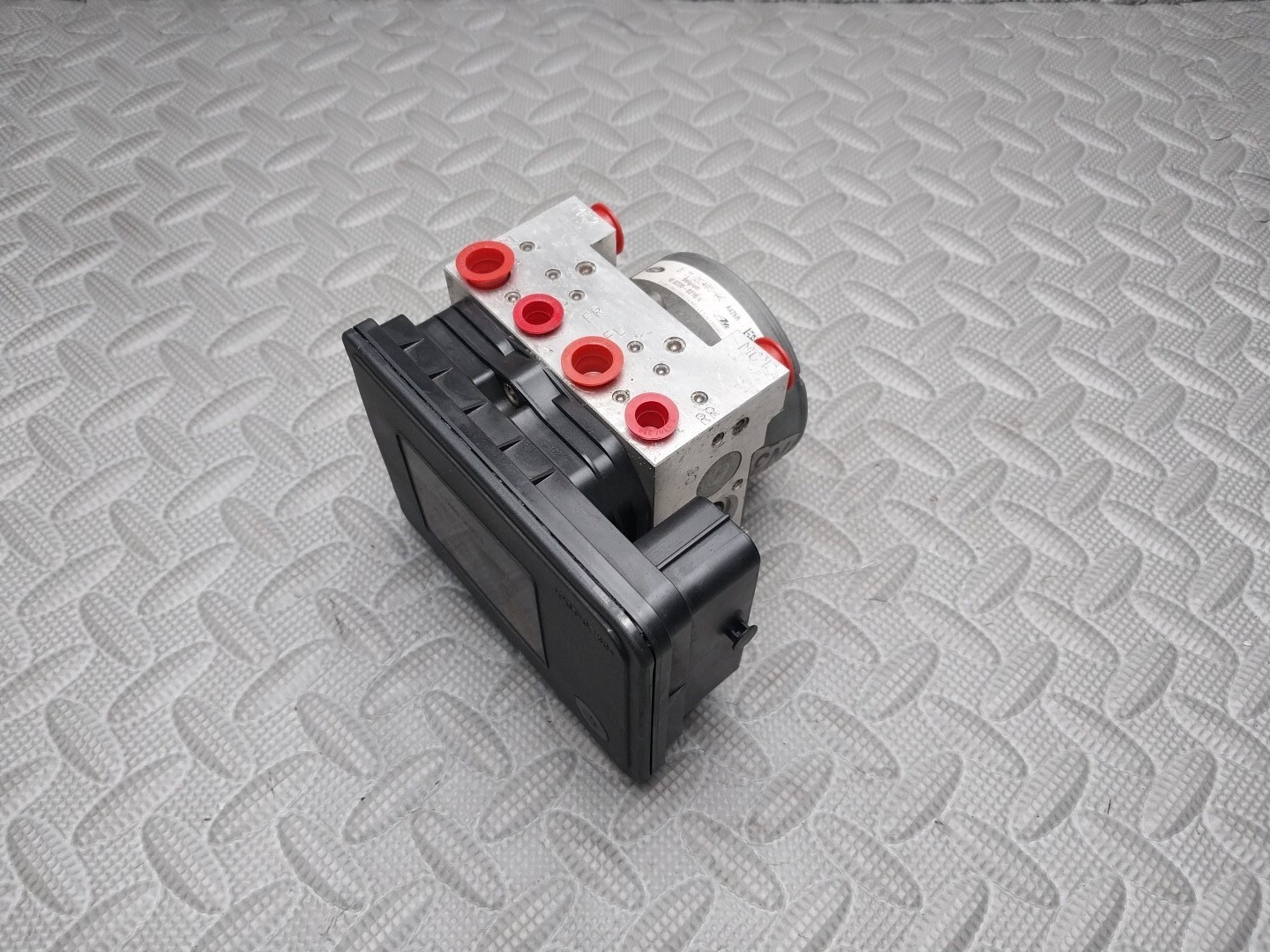 Ford Fiesta ABS PUMP D1B12C405AC D1B12C013BA eBay