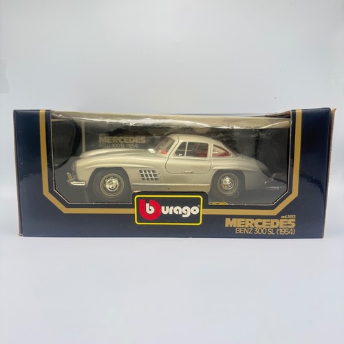 Auto pressofusa vintage Burago 1954 MERCEDES BENZ 300 SL argento Made in Italy scala 1:24