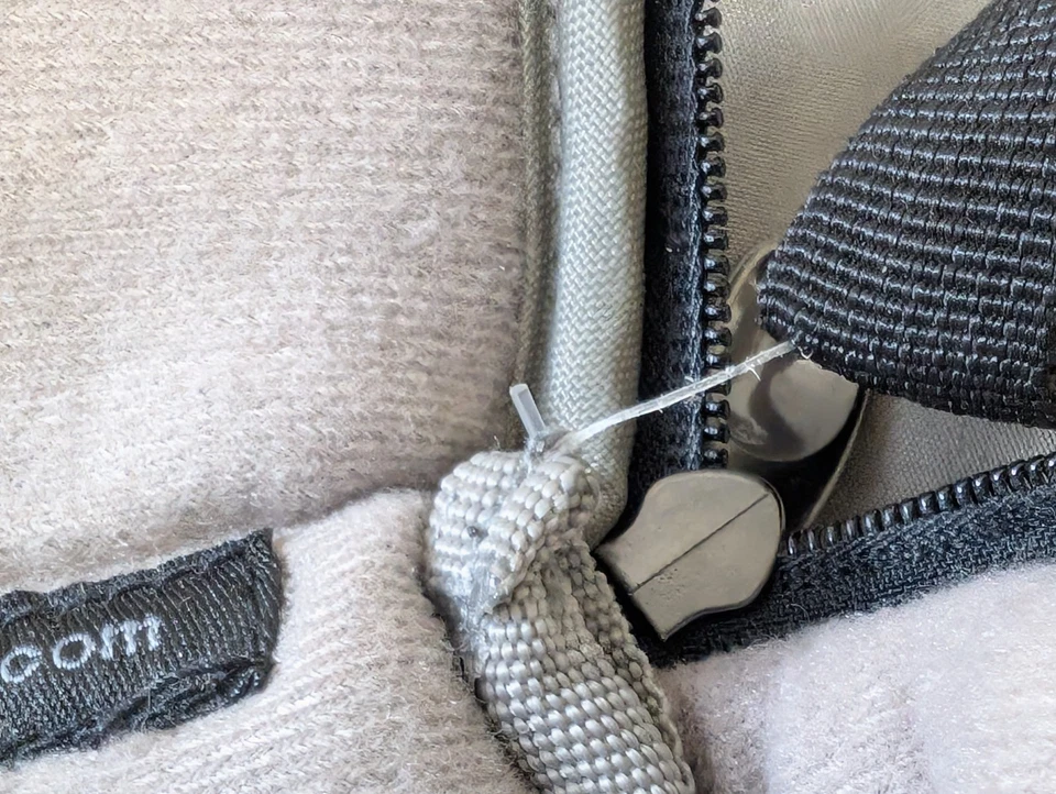 LOWEPRO MX20 Camera Case Black & Blue MX 20 EUC Excellent Condition - Image 2 of 4