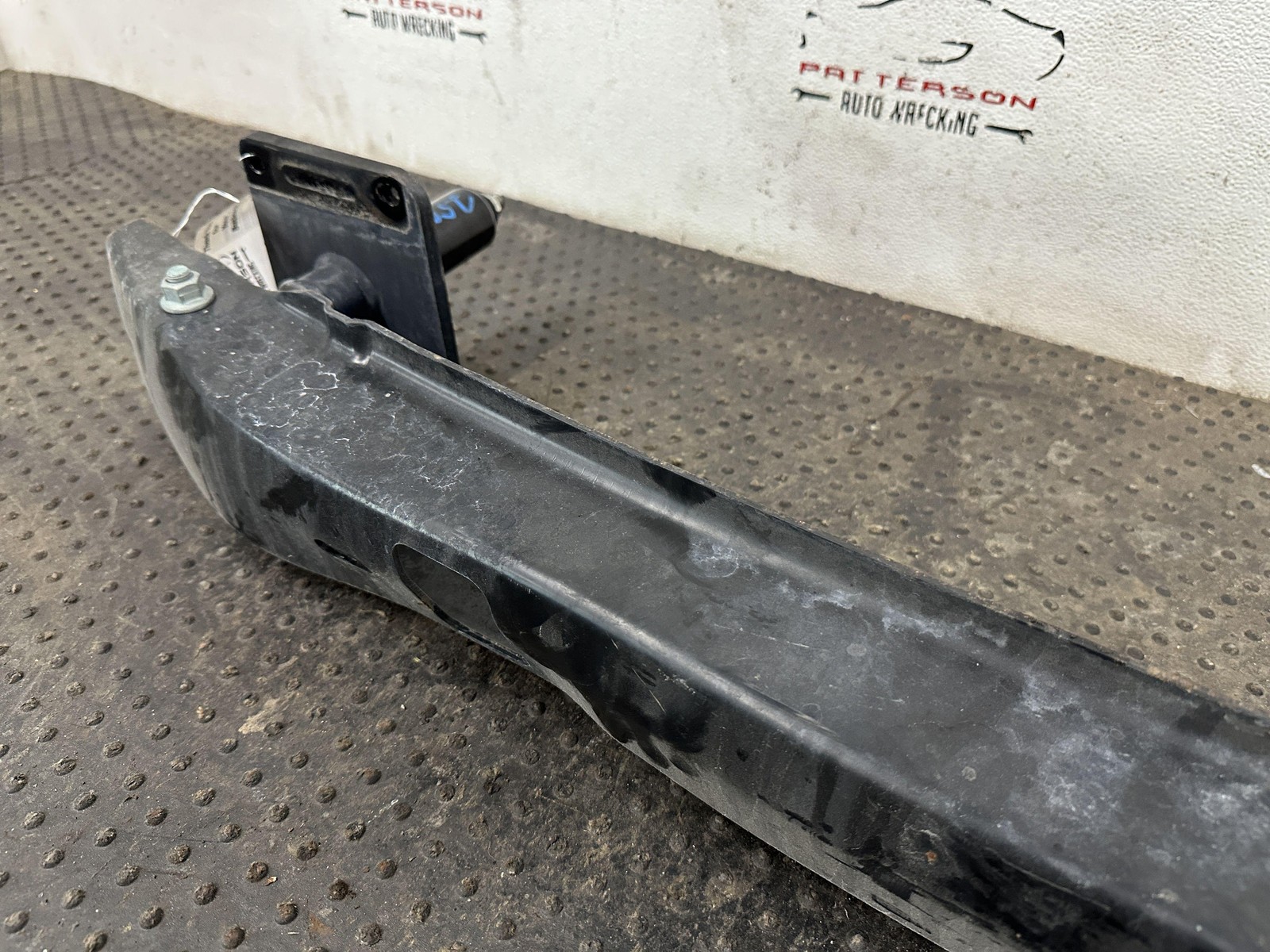 04-12 BENTLEY CONTINENTAL REAR BUMPER REINFORCEMENT ID 3W0807311J