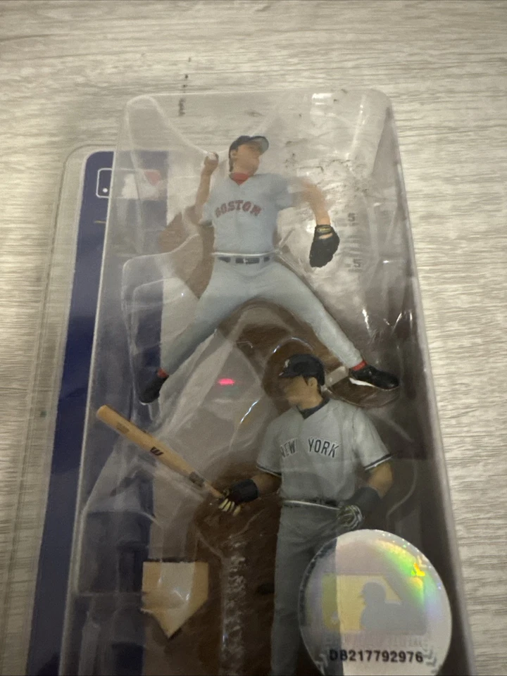 Hideki Matsui NY Yankees Curt Schilling Boston Red Sox McFarlane 2 Pack Figures - Image 2 of 4