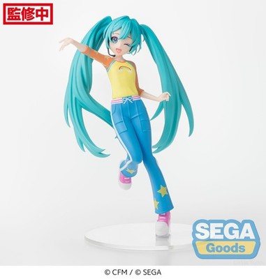 Hatsune Miku x Love and Berry Dress Up & Dance Figure Miku Love