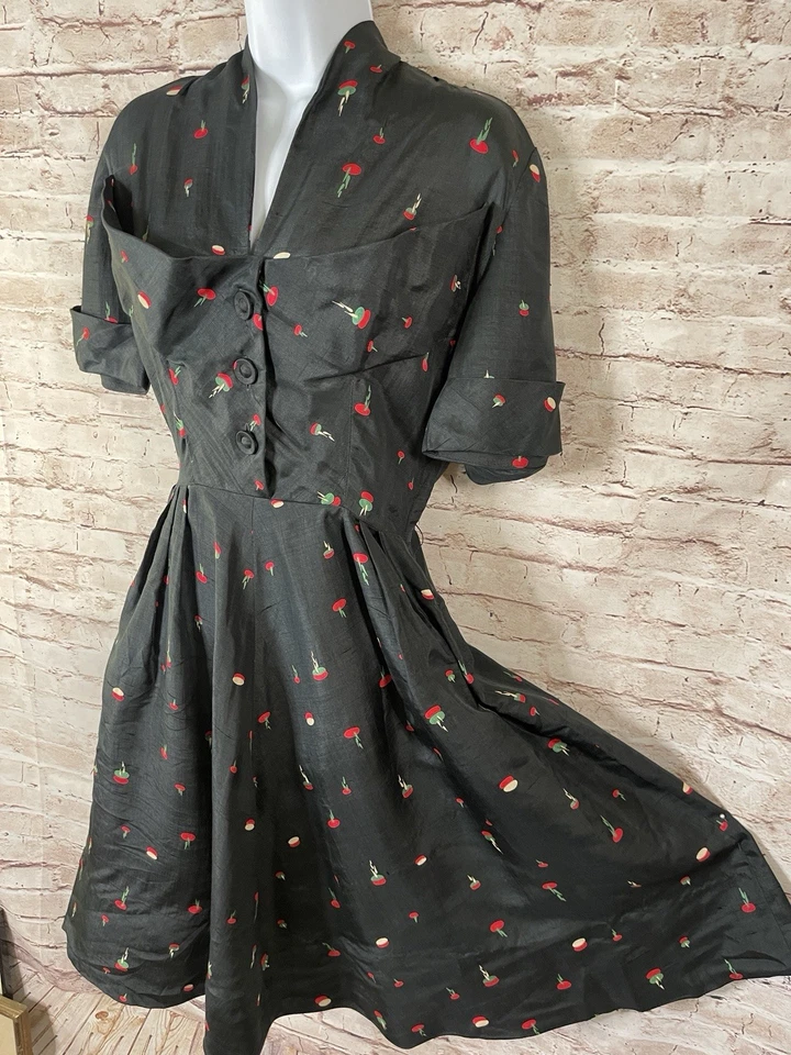 Vestido Pinup Vintage Años 40 Mod Negro Seda Novedad Cóctel Oliva Estampado MCM S/M Foto 3 de 4