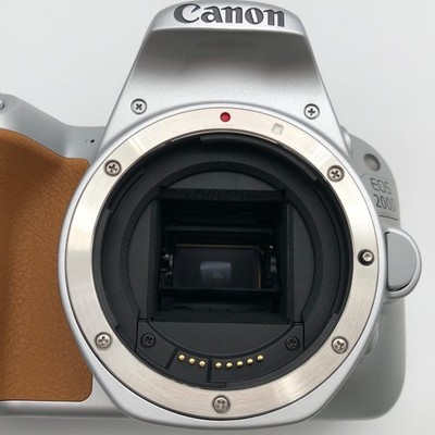 Canon EOS 200D Rebel SL2 Kiss X9 Digital SLR Camera + EF-S 18-55mm
