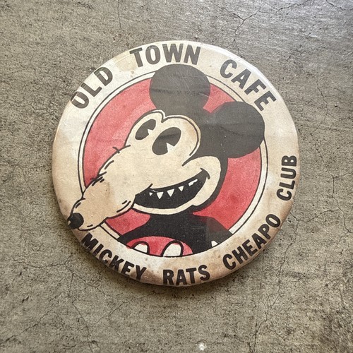 Vintage Mickey Rats Cheapo Club Old Town Cafe Pinback Button 2,5"