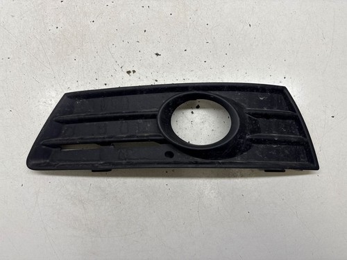 Volkswagen PASSAT CC 2009 Verkleidung Nebelscheinwerfer / Gitter vorne DRA68210