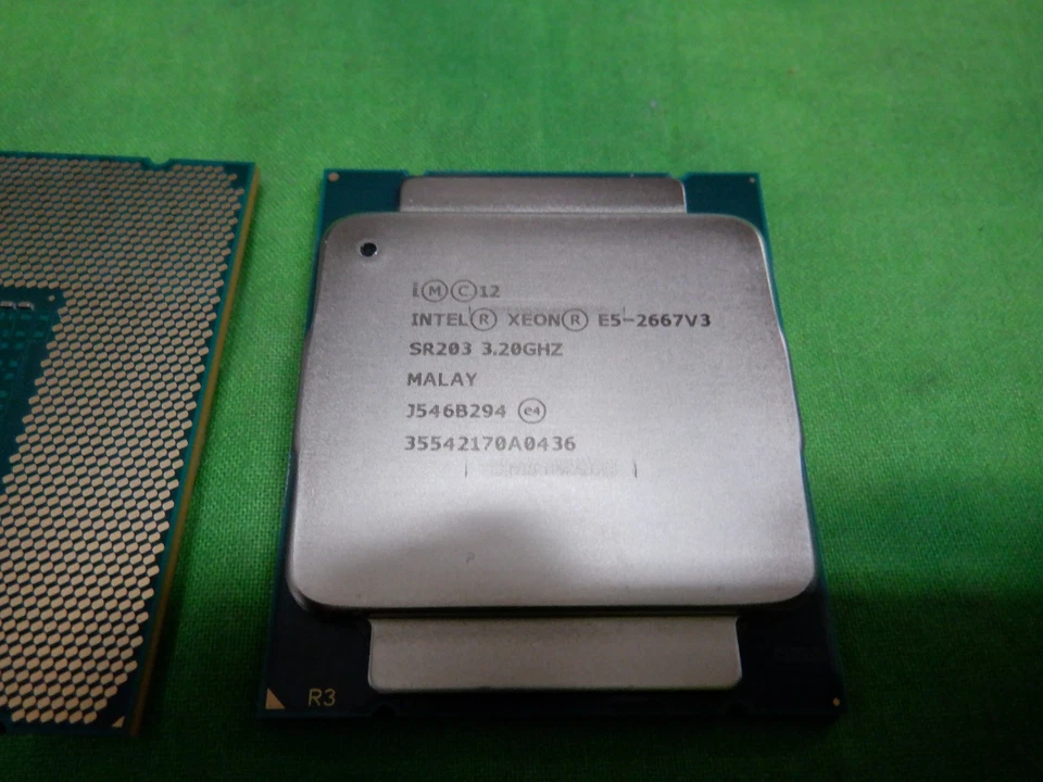 Intel SR203 E5-2667 V3 8 Core 3.2GHZ/20MB Processor - Image 2 of 3