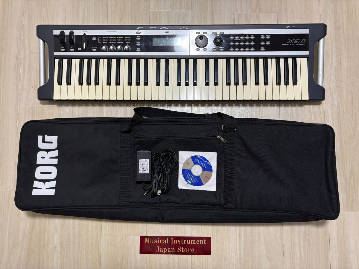 キーボード KORG ケース付き X50-61 Korg X50 61-Key Keyboard Synthesizer with Soft Case and