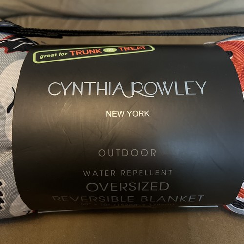 Cynthia Rowley Halloween Outdoor Picnic Reversible Throw Blanket 60” x 70” New - Picture 2 of 6