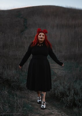 Lively Ghosts The 31 Collection Witch s Rune Dress -3XL