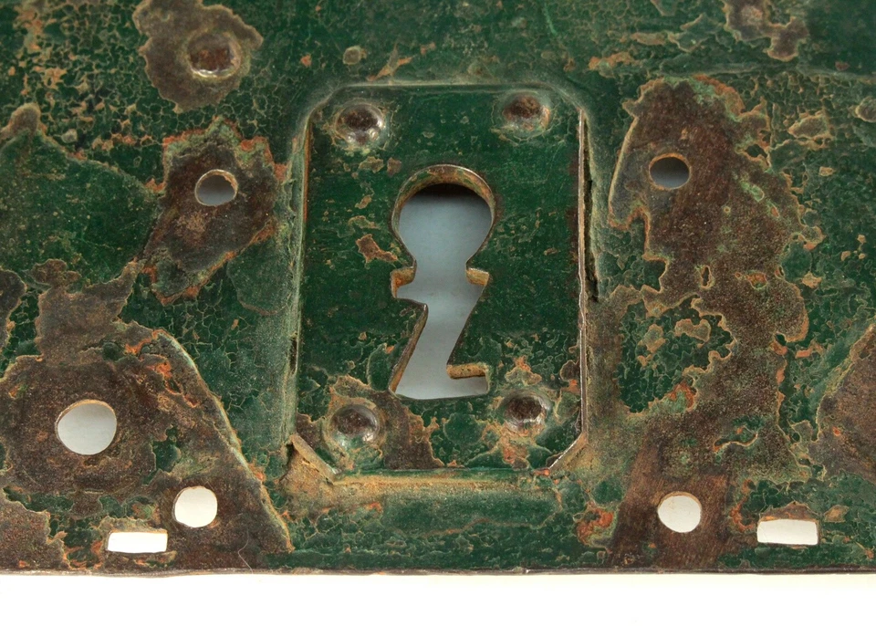 ~ Antiguo castillo grande de hierro forjado a mano cerradura de puerta y pestillo siglo XVII pintura original Foto 3 de 4