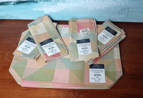 NWT Lot Of 4 Placemats & 4 Napkins Totally By Design Dining Room Table Set - Picture 2 of 12