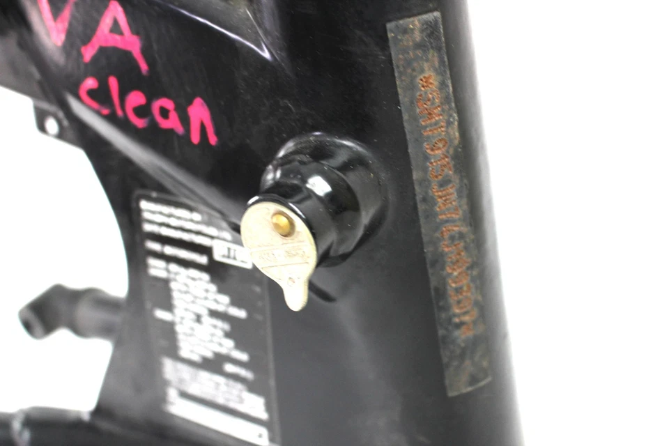 2004 04 Triumph Speedmaster 790 Main Frame Chassis CLN Foto 4 de 4