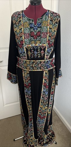 Authentic Palestinian Thobe Hand Embroidered Tatreez Maxi Dress Traditional