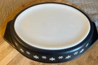 Vintage MCM Pyrex Black & White Snowflake Oval Casserole Dish 1 1/2 qt 15