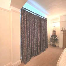Fabulous Pair Curtains 2.15m X2.30m With Matching Blind Cushions And Bed Runner