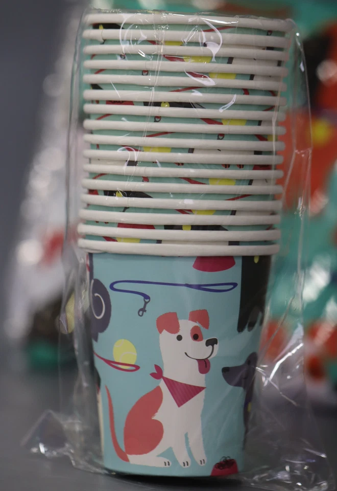 Dog themed birthday party supplies Dog Themed Party Tableware Set for 16 Guests - Image 4 of 4