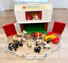 Fisher Price Vintage Collector 18 pc BARN & ANIMALS & TRACTOR & FENCES Moos
