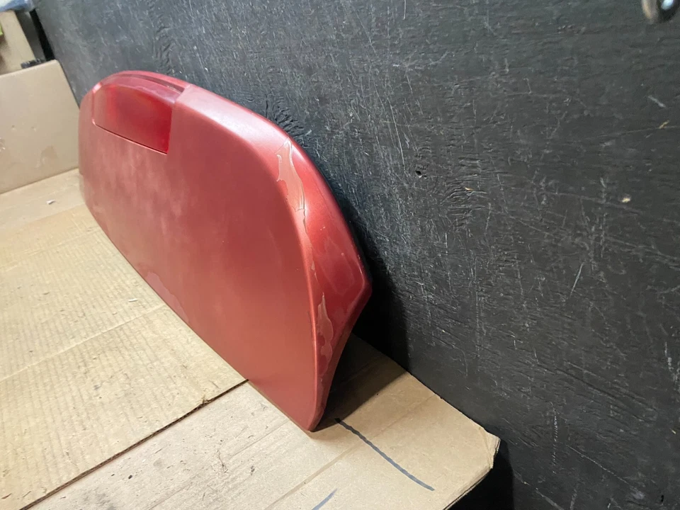 Задний спойлер 2006–2009 Land Rover Range Rover Sport i3110 PS - Изображение 2 из 4