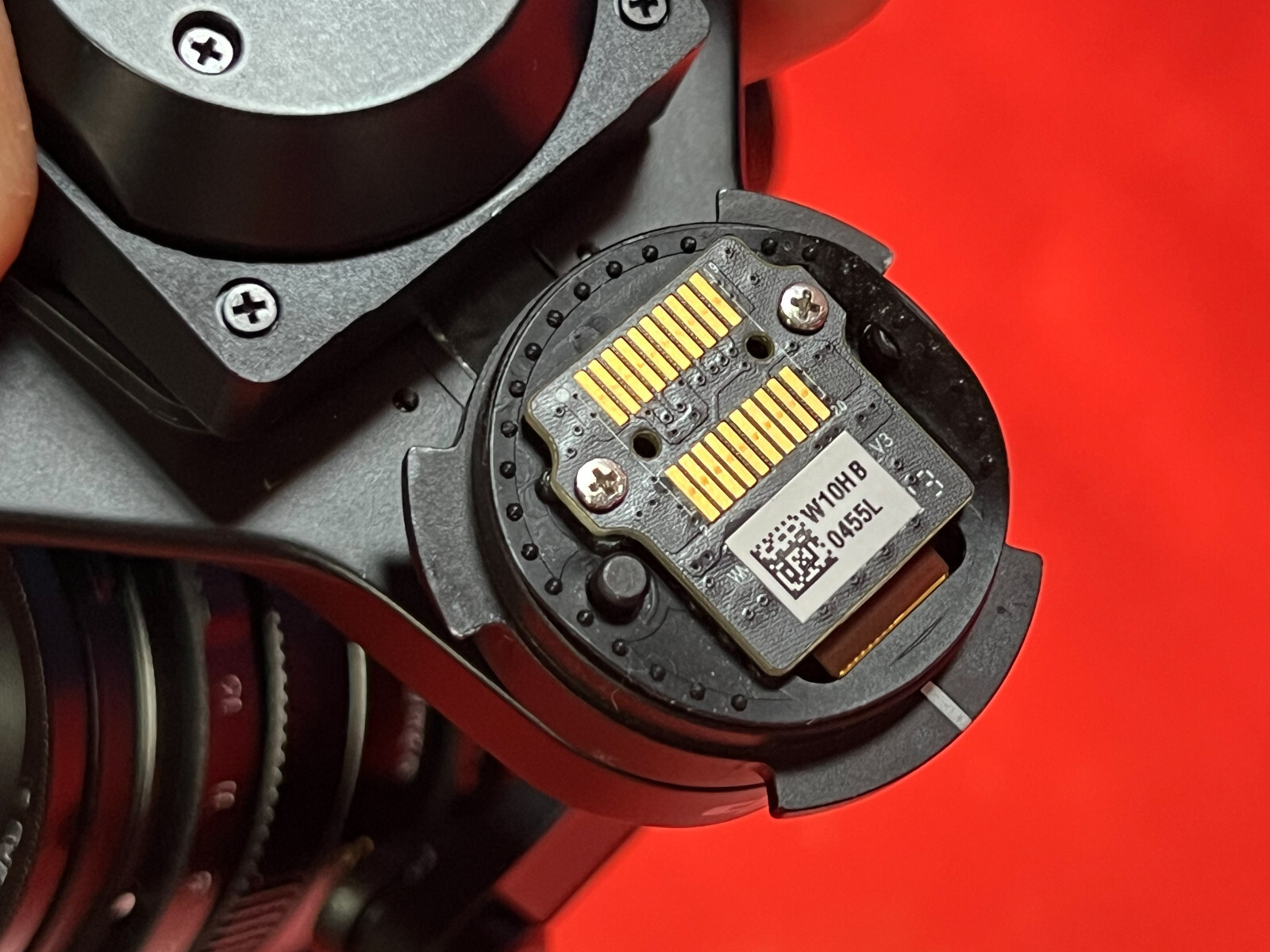 dji-zenmuse-x5r-camera-dji-15mm-f1-7-asph-prime-lens-2-x-512gb-ssd