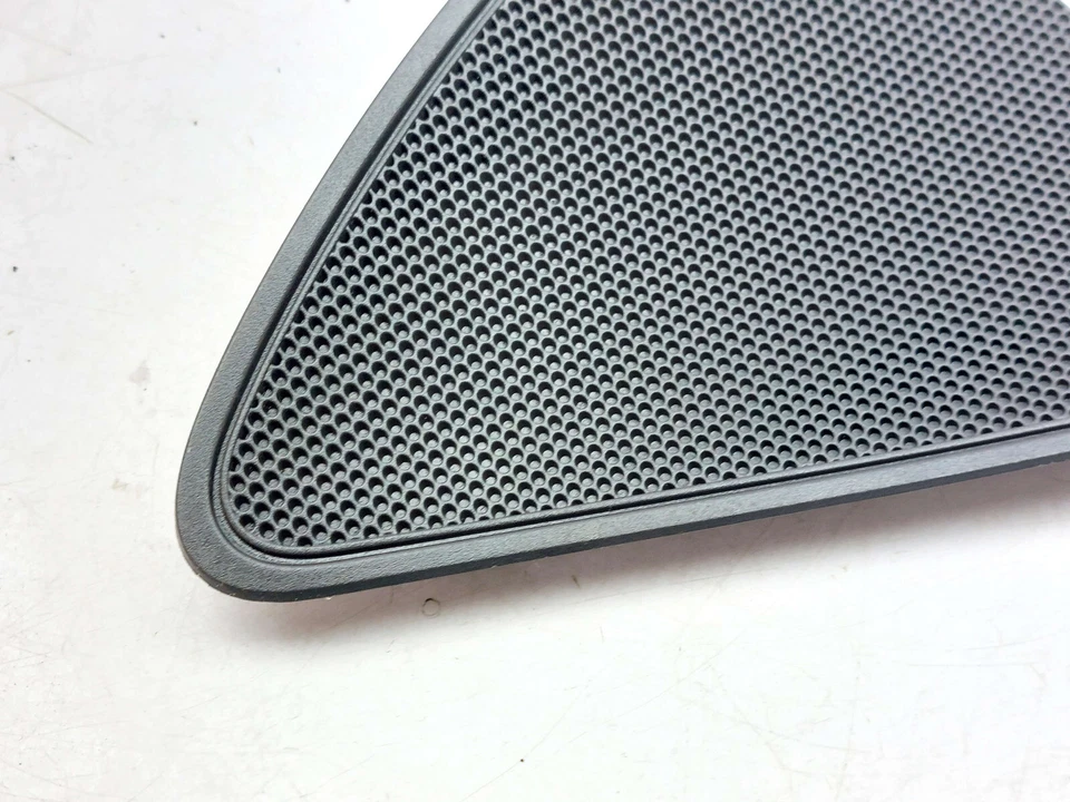 AUDI A6 C7 DOOR SPEAKER COVER TRIM FRONT RIGHT DRIVER SIDE 4G0035424A 2013 - Image 3 of 4