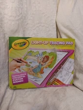 Crayola Blue Light Up Tracing Pad Bright LED Power In An Ultra Thin Tablet NEW 
