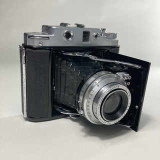 Petri R.F. Medium Format Rangefinder Camera 1952 Carperu f/3.5 Lens Kuribayashi