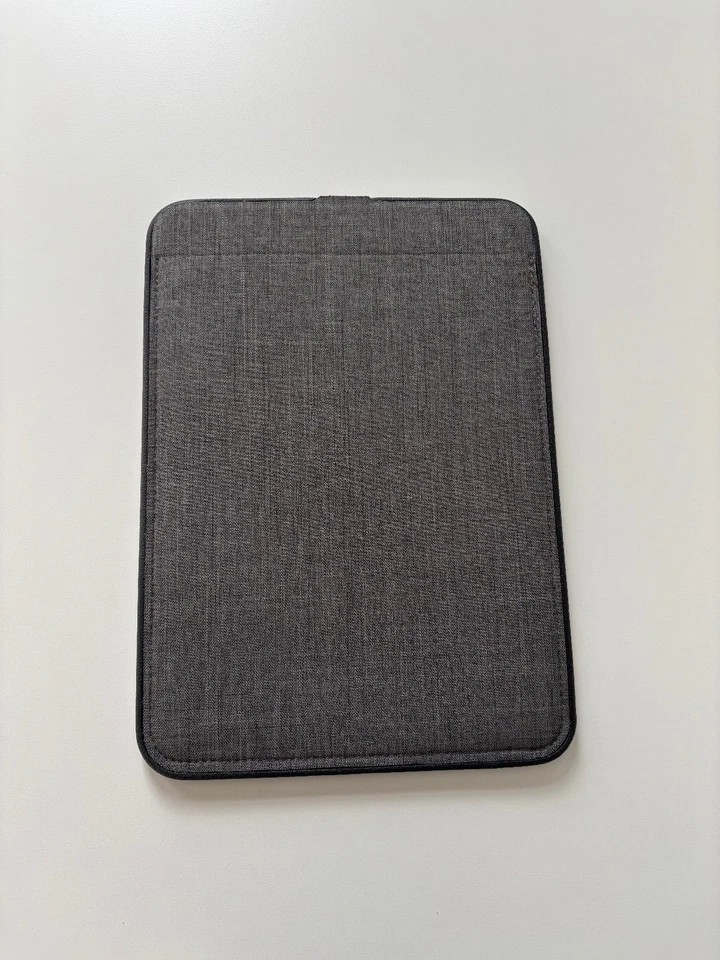 Incase Icon Sleeve für MacBook Pro 16" – Premium Case, WIE NEU! - Bild 3 von 4