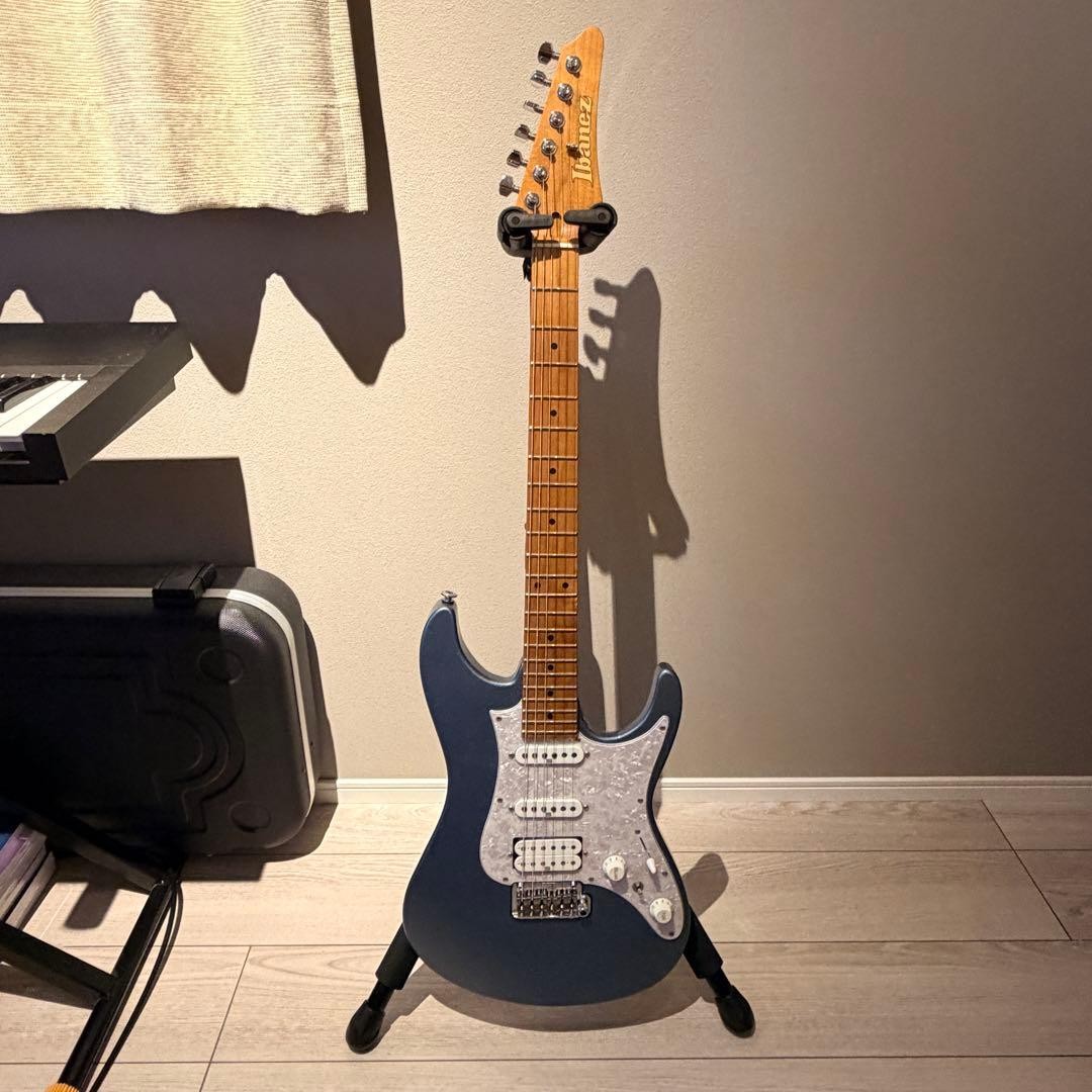Ibanez AZ2204 ICM Prestige Ice Blue Metallic Electric Guitar Used