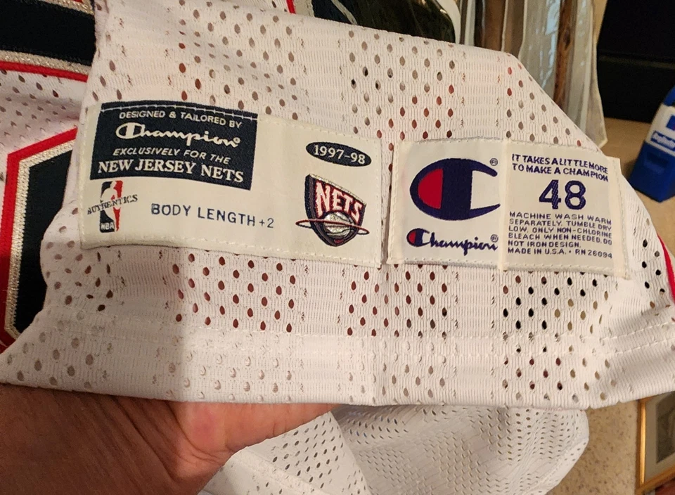 1997-98 Keith Van Horn Rookie Season Game Worn Signed New Jersey Nets Jersey NBA - Image 4 of 4