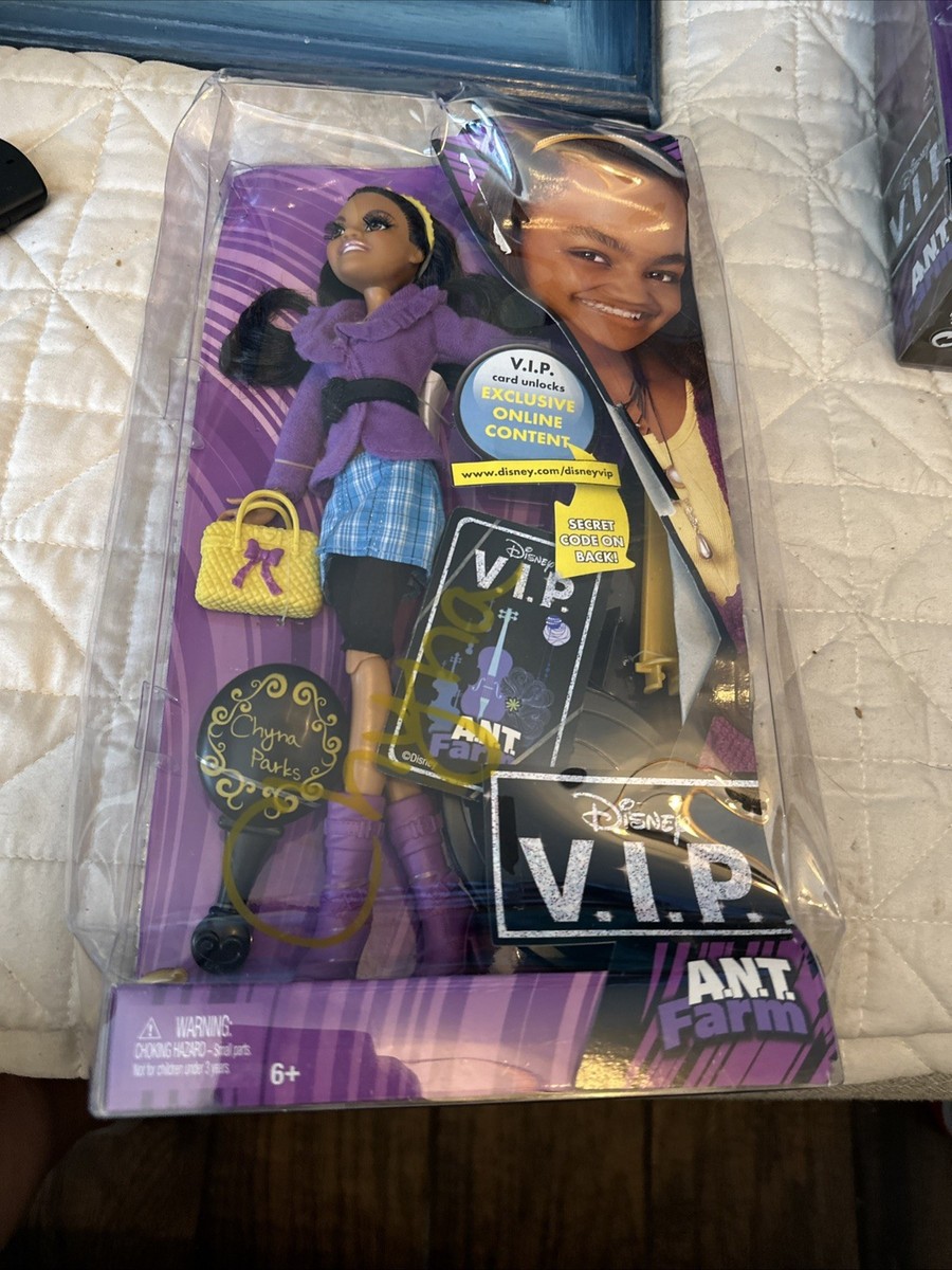 New 2011 Disney VIP Chyna Parks Barbie China Anne McClain Doll ANT