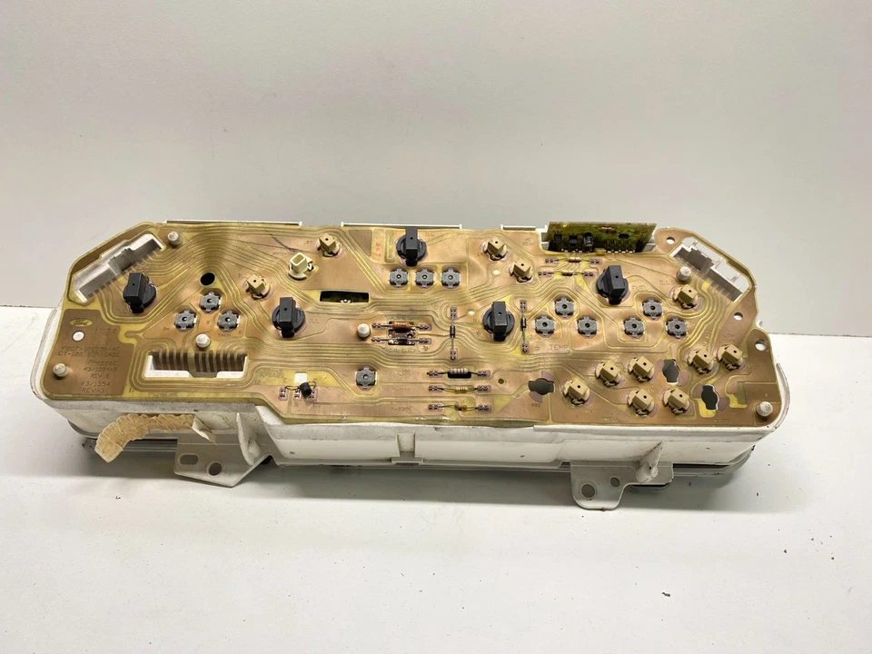 Cuadro velocímetro instrumento Ford Escort 1998-2002 millas 88783 OEM, 257-03186 Foto 4 de 4