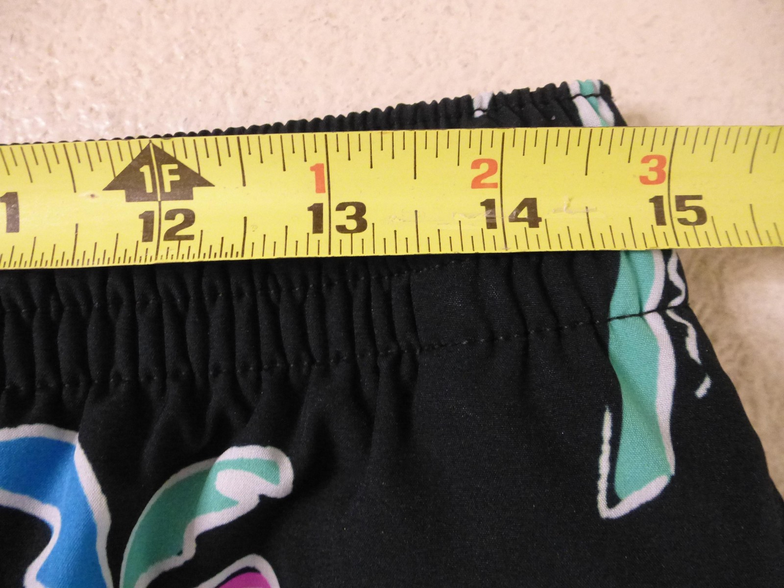 Chubbies Shorts Men Large Black Palms Swim Trunks Havana Nights Lined Zip Pocket