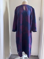 HOBBS NAVY & BURGUNDY PRINT LONG SLEEVED SHIFT DRESS SIZE 16