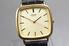 Vintage 1986 N MINT Seiko Chariot 7431-5250 Gold Quartz Men s Watch From JAPAN