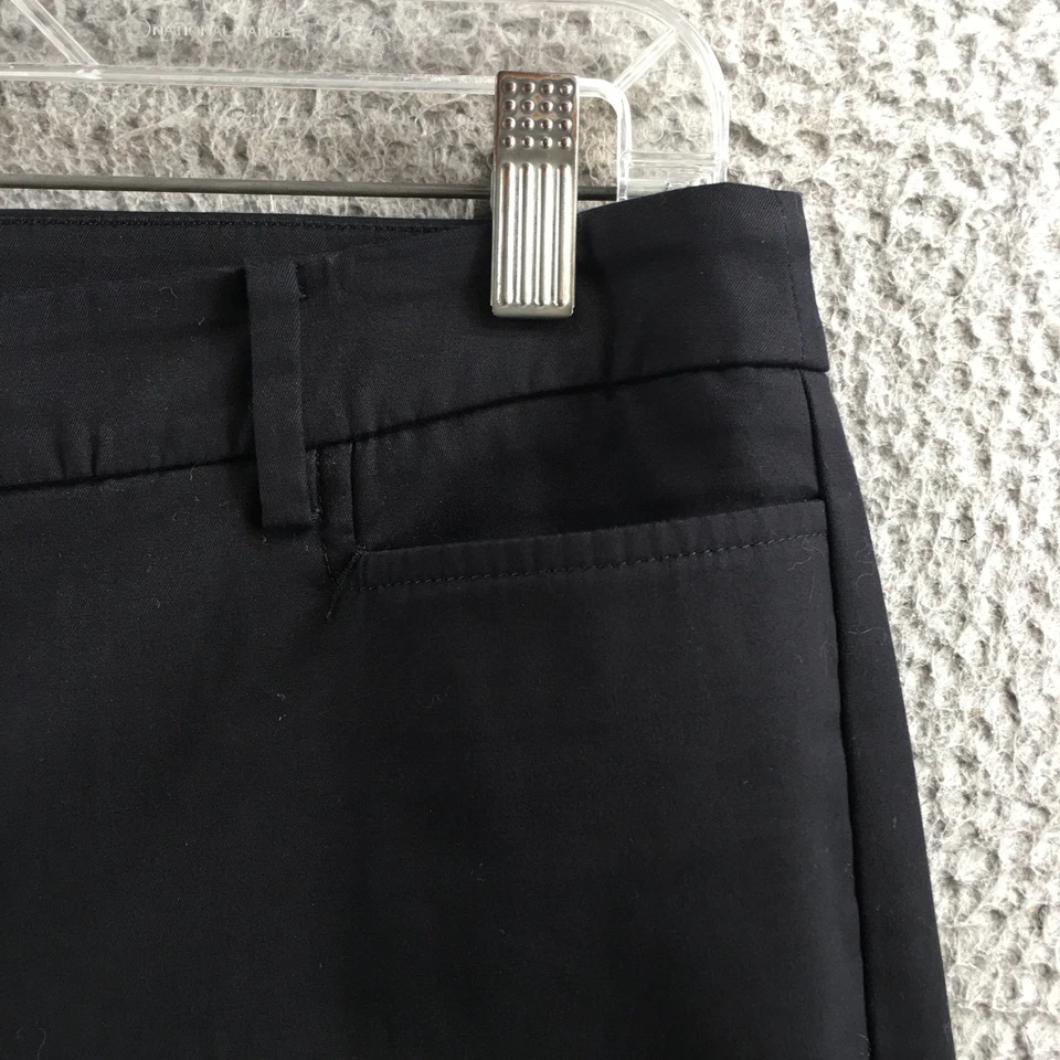 Talbots Perfect Skimmer Short Womens 4P Black Cotton Blend Mid Rise Flat Front - Image 4 of 4