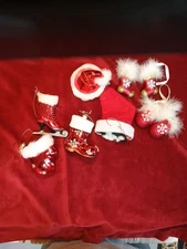 Lot Of 7 Assorted Christmas Ornaments