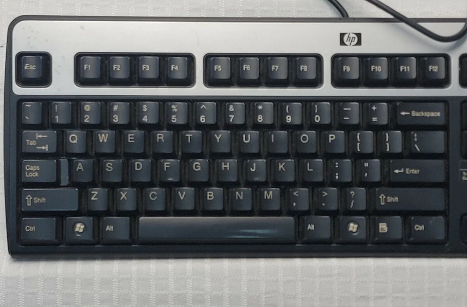 Hewlett-Packard HP 434821-001 Black & Silver Keyboard Wired 104Key - Image 2 of 4